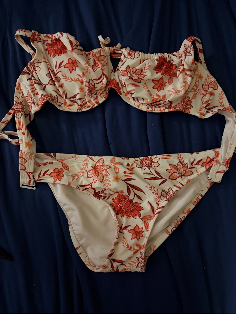 Floral orangish Red & Cream Underwire Bikini Set